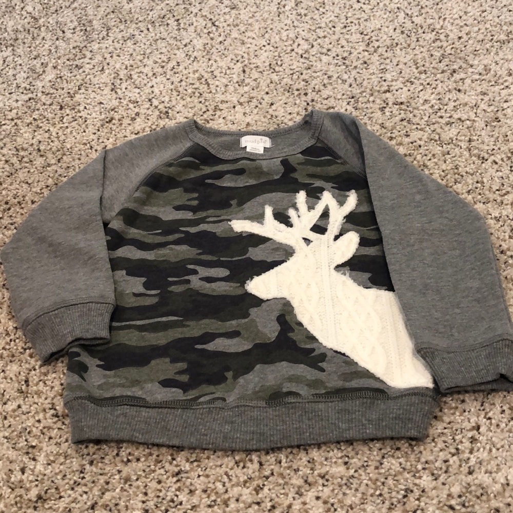 Mud pie camo deer sweatshirt
